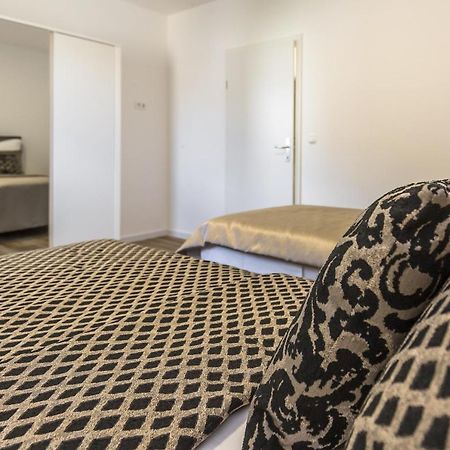 Luxury 2 Bedroom Apartment With Sea View Baška Voda Exterior foto